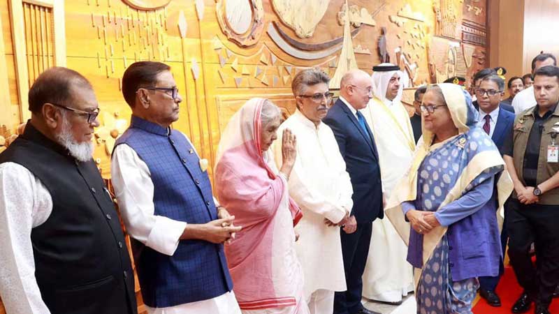 ইতালির উদ্দেশে প্রধানমন্ত্রীর ঢাকা ত্যাগ